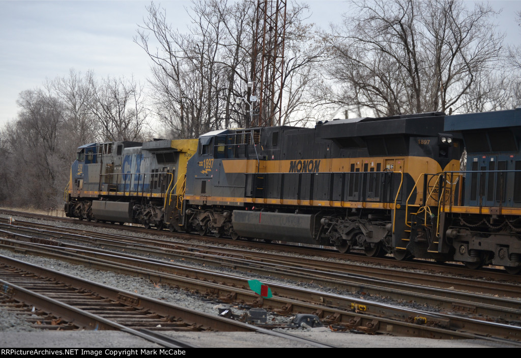 CSX M371